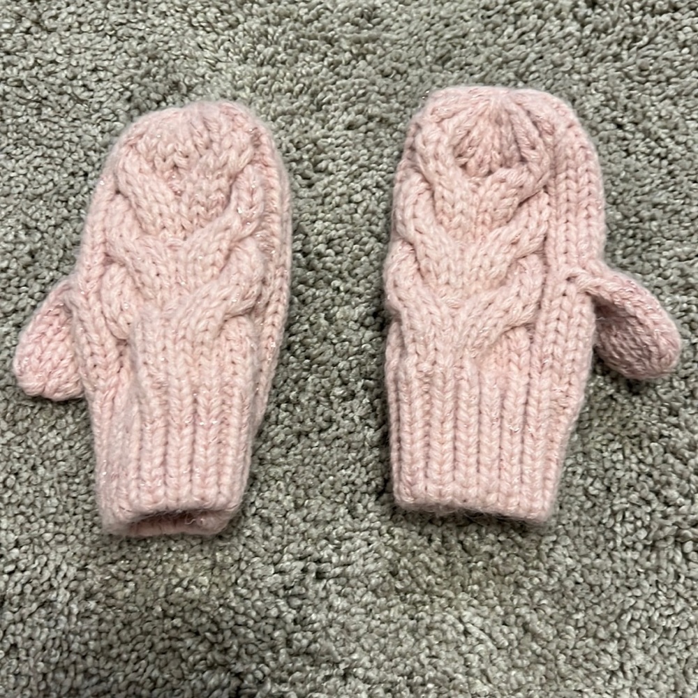 Baby GAP mittens